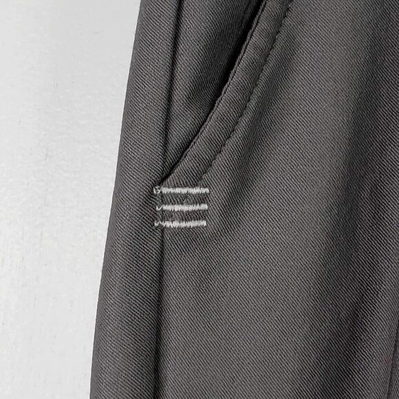 Adidas Golf Pants Chino Straight Flat Front Men’s Size 35x30 Gray Performance - Picture 5 of 10